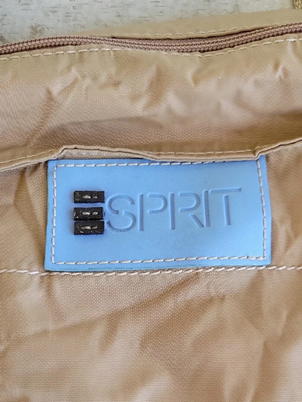 Esprit duffel tan